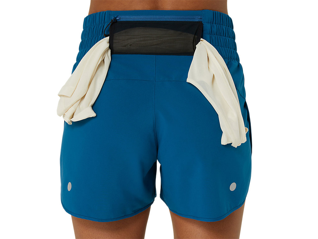 NAGINO 4IN RUN SHORT image number null