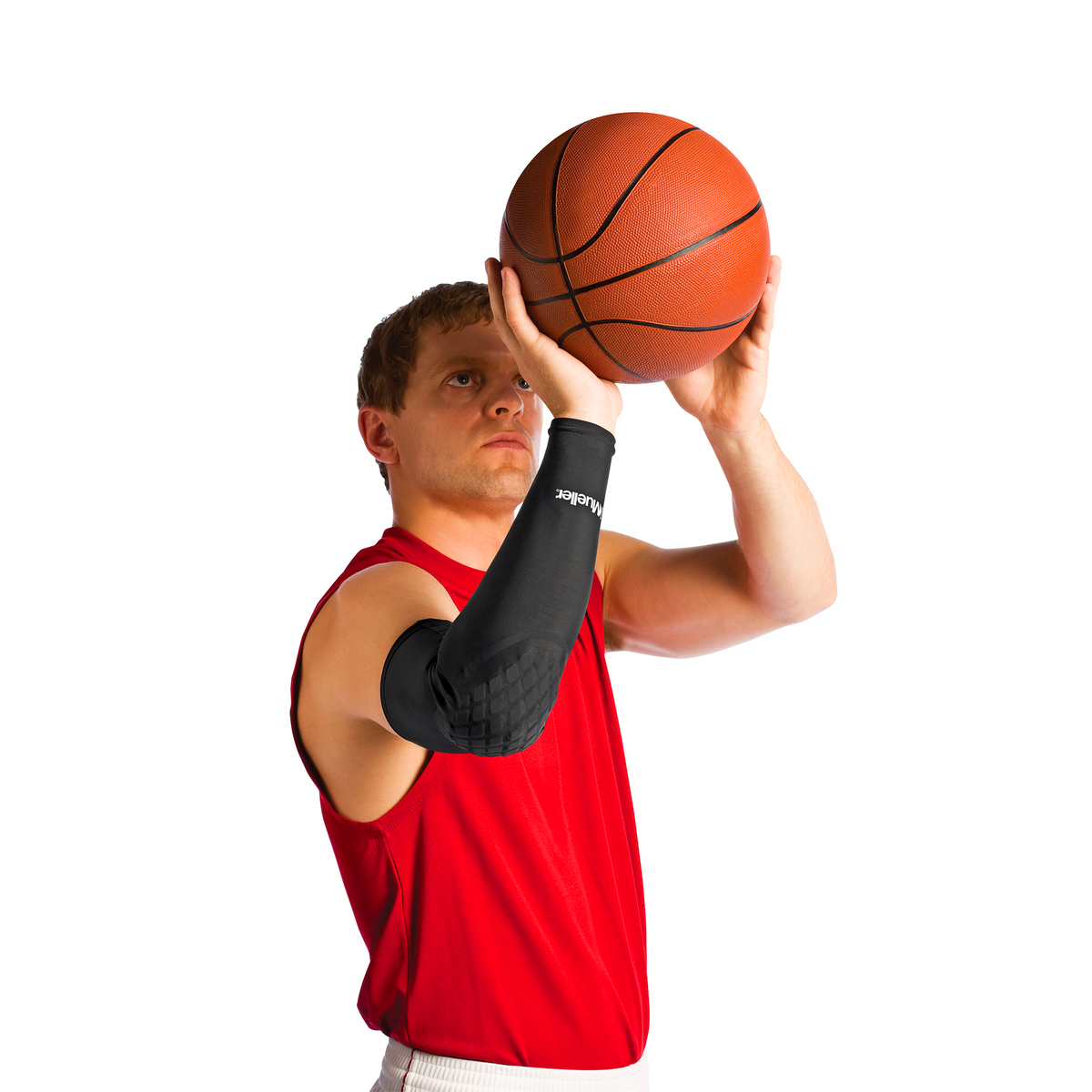 MUELLER® DIAMOND PAD ELBOW SLEEVE BLACK LG, , large image number null