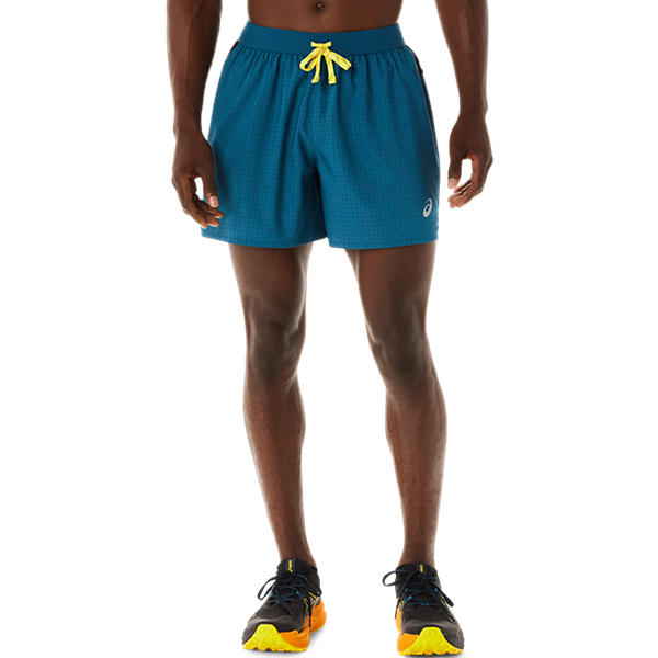 ASICS FUJITRAIL LOGO SHORT, INK TEAL/GOLDEN YELLOW, swatch