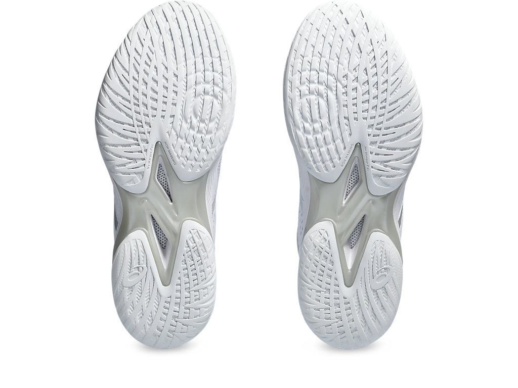 ASICS GELHOOP V16 image number null