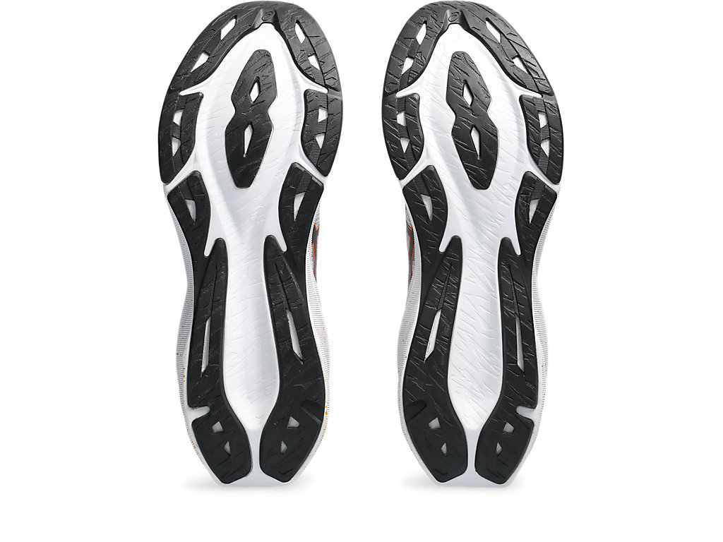 ASICS NOVABLAST 3 LE image number null