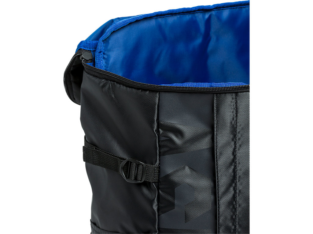 BACKPACK 28L image number null