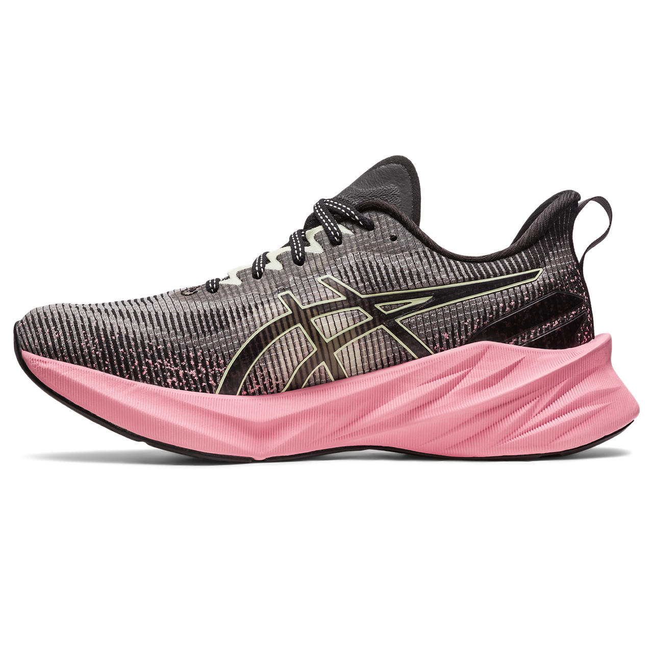 ASICS NOVABLAST 3 LE image number null