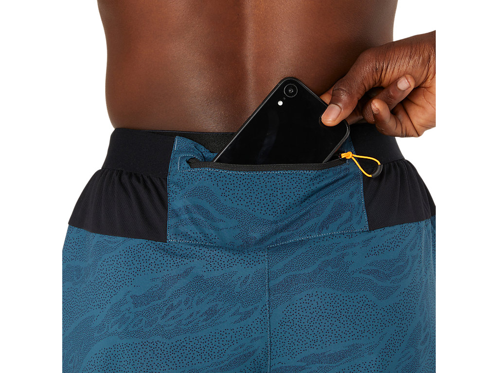 ASICS FUJITRAIL ALL OVER PRINT 5IN SHORT image number null