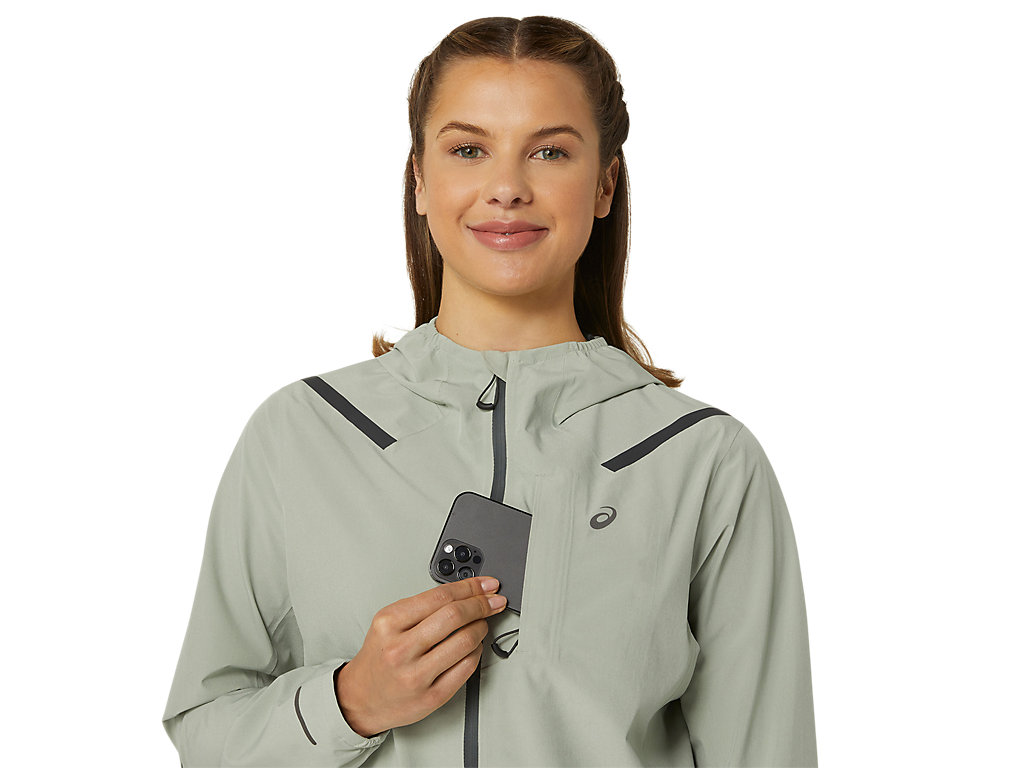 ASICS ACCELERATE WATERPROOF 2.0 JACKET image number null