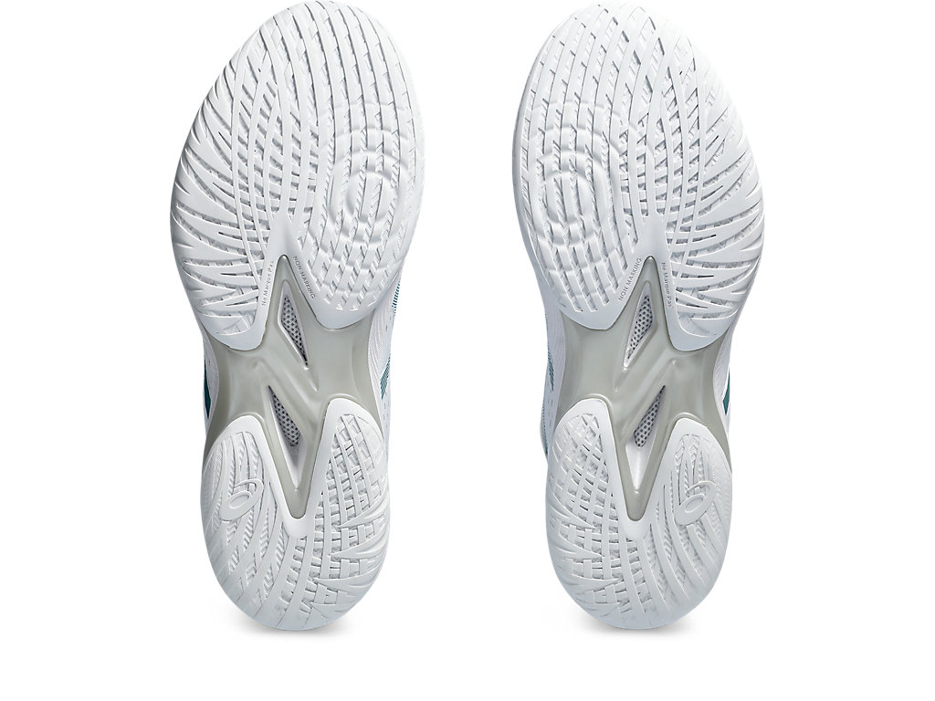 ASICS GELHOOP V16 image number null