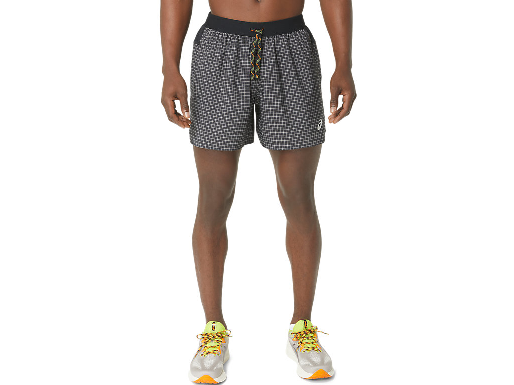 ASICS FUJITRAIL LOGO SHORT, PERFORMANCE BLACK/LIME ZEST, swatch