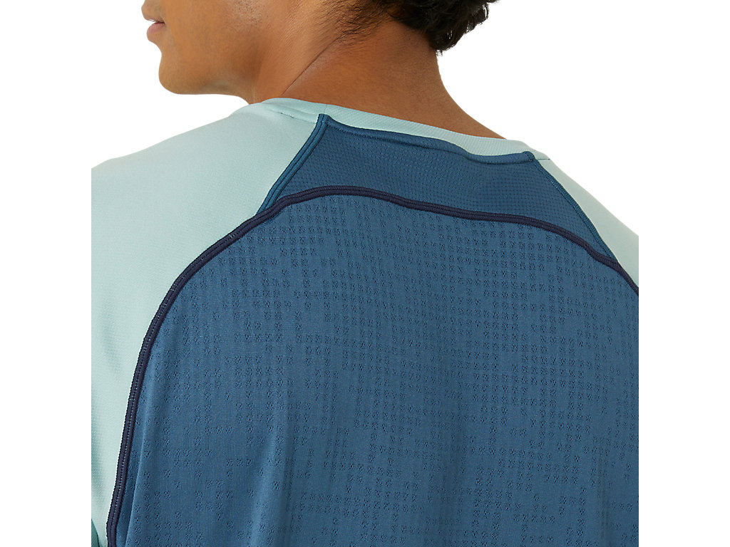 ACTIBREEZE PANEL KNIT SHORT SLEE image number null