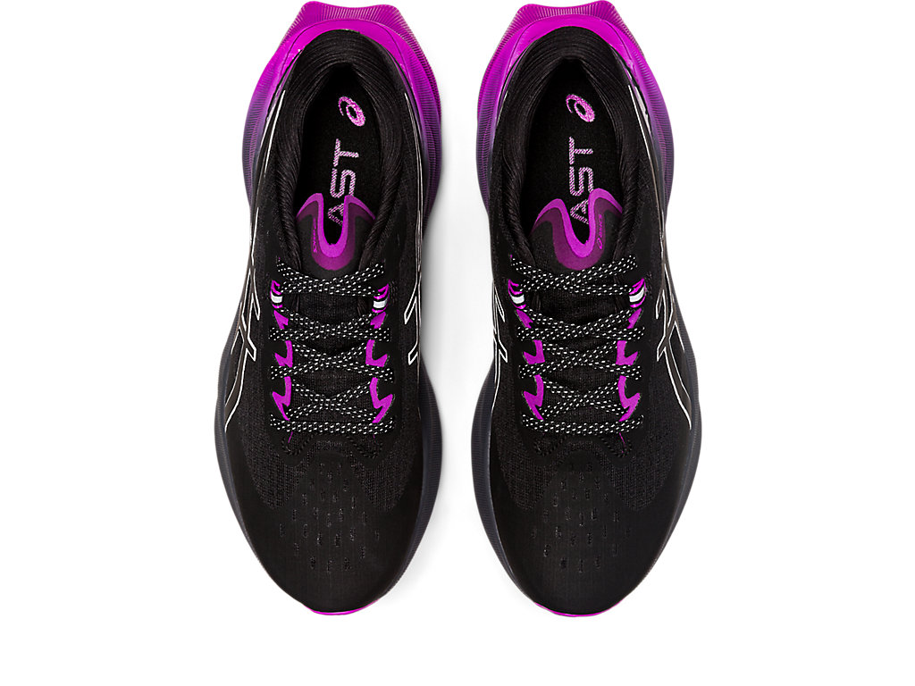 ASICS NOVABLAST 3 LITE-SHOW image number null