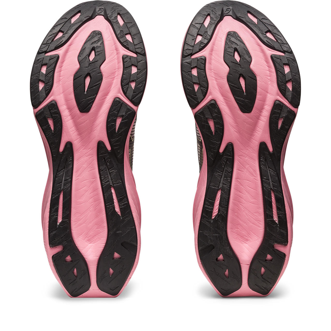 ASICS NOVABLAST 3 LE image number null