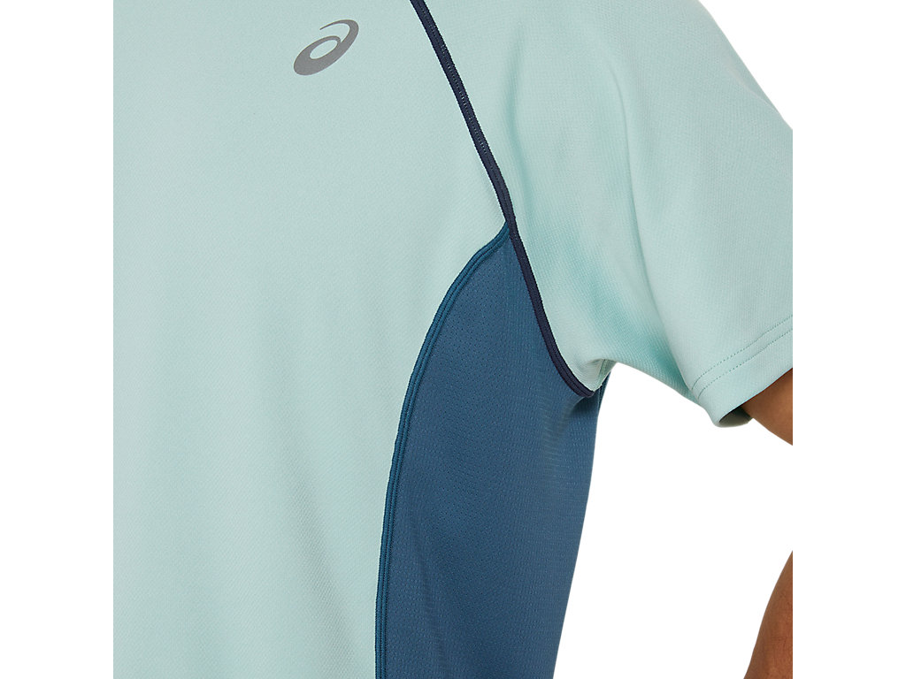 ACTIBREEZE PANEL KNIT SHORT SLEE image number null