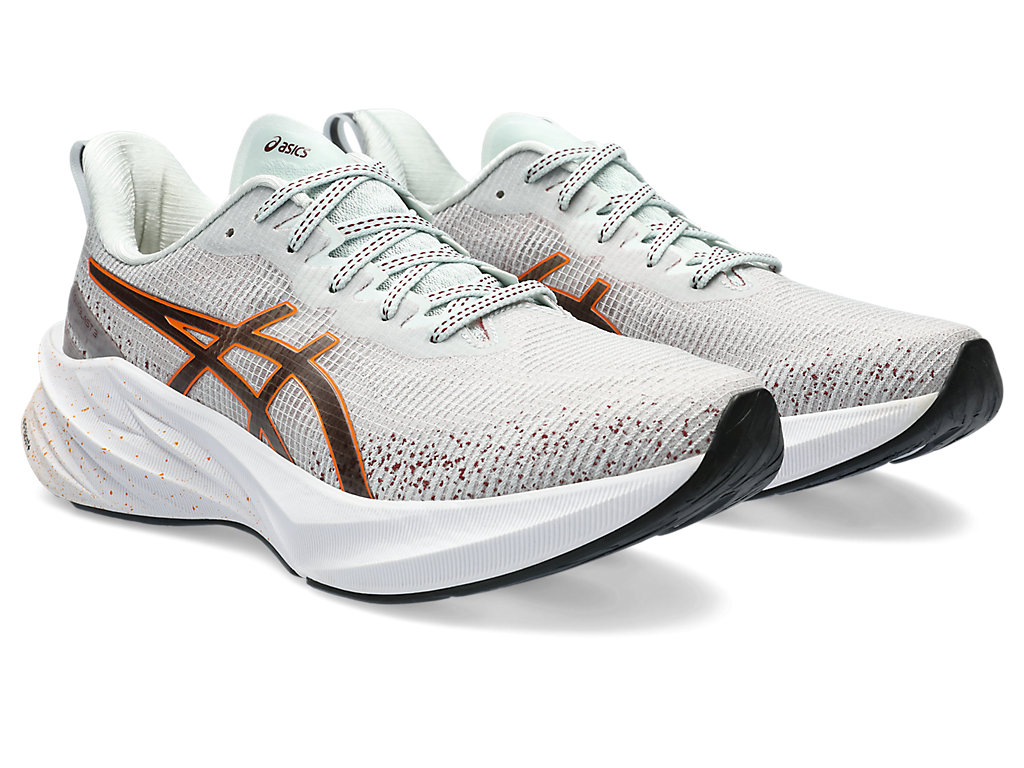 ASICS NOVABLAST 3 LE image number null