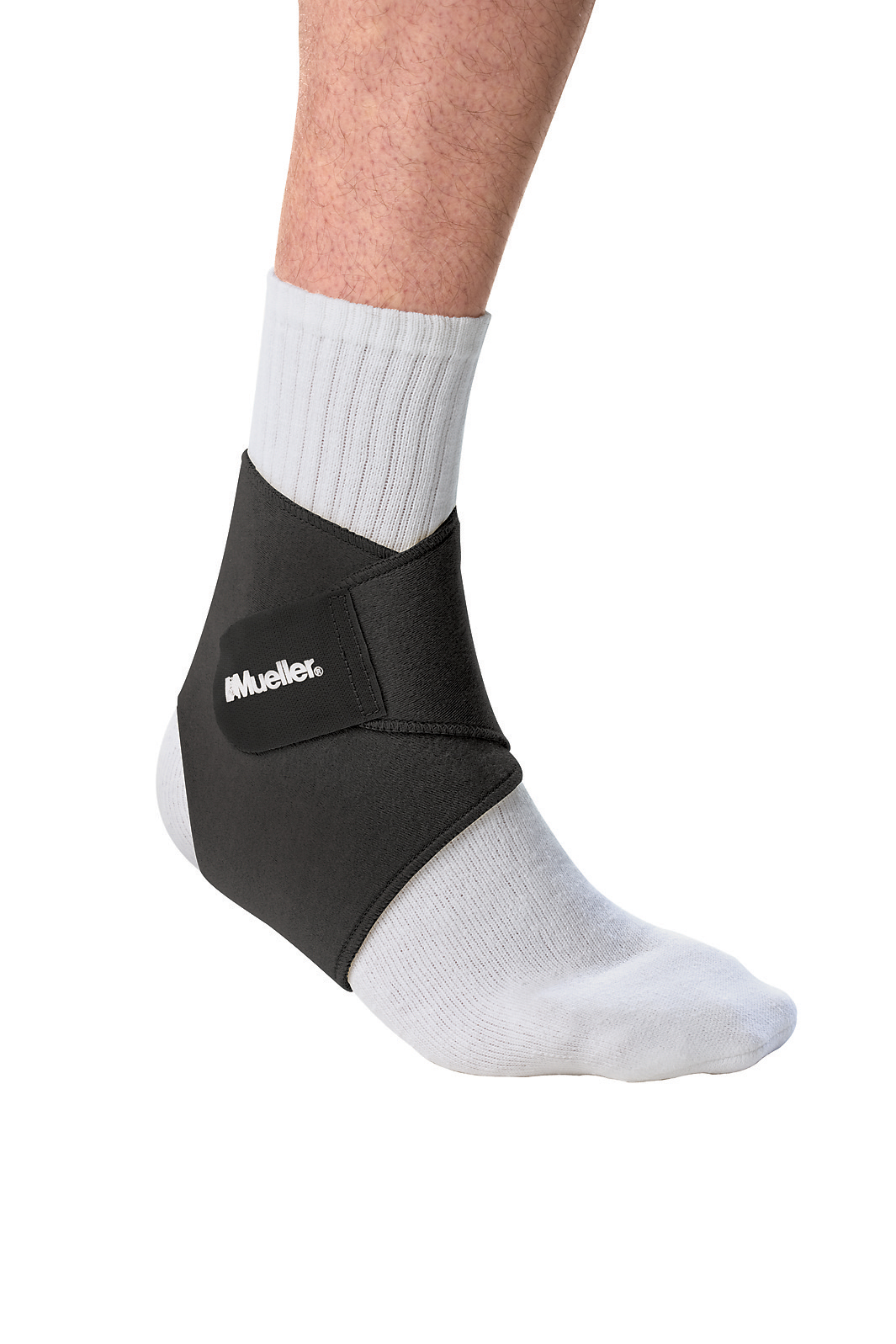 MUELLER&reg; WRAPAROUND ANKLE SUPPORT BLACK, , large image number null