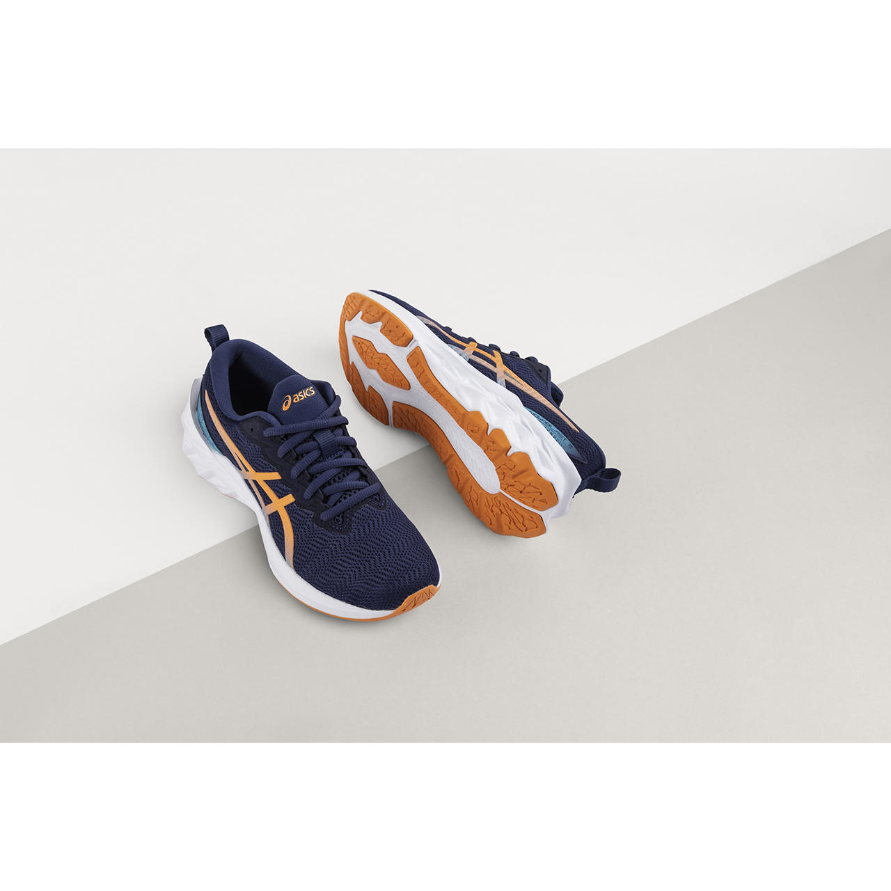 ASICS NOVABLAST 2 GS image number null